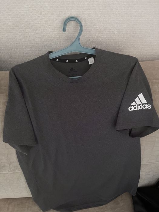 Адидас оригинал футболка