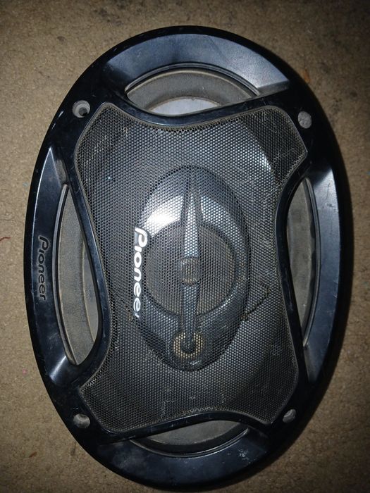 Pioneer original kalonka, sifatli va kuchli
Pioneer kolonka ideal hola