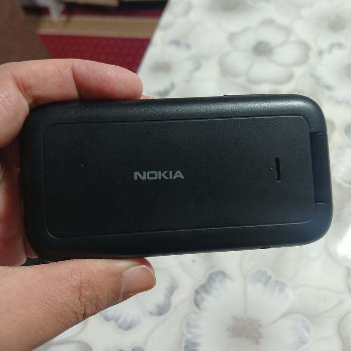 Telefon Nokia.     .