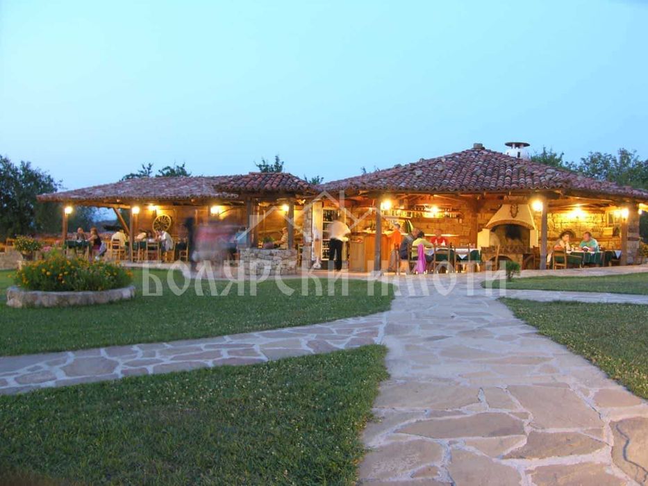 Продава се Хотел в Елена - 1285 кв.м за 779 €/кв.м - Снимка #6