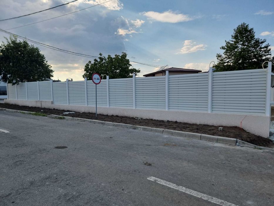 Porti si Garduri Metalice Orizontale Jaluzea Preturi Fabrica Pucioasa