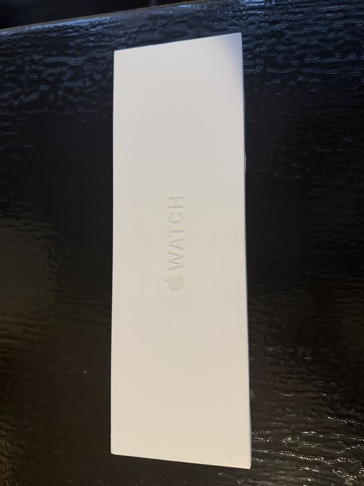 Vand Apple Watch Series 12, GPS + Cellular, 42mm, Radiant Gold Titanium Case, Radiant Gold Milanese Loop SIGILAT