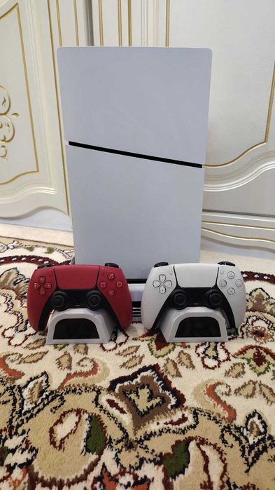 Playstation 5 slim Европы региона игры 2 джойстик состояние как новый