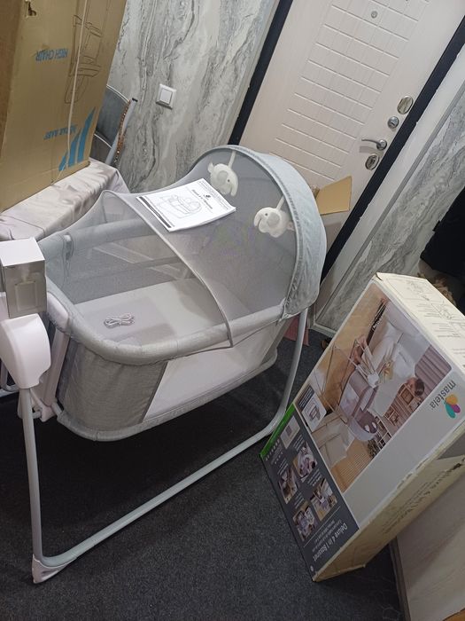 Продаётся электронная люлька кровать манеж 4в1 новый