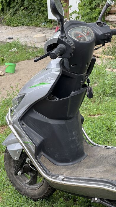 Мопед м8 серый цвет