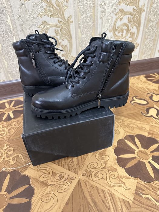 Ботинки зимние новые