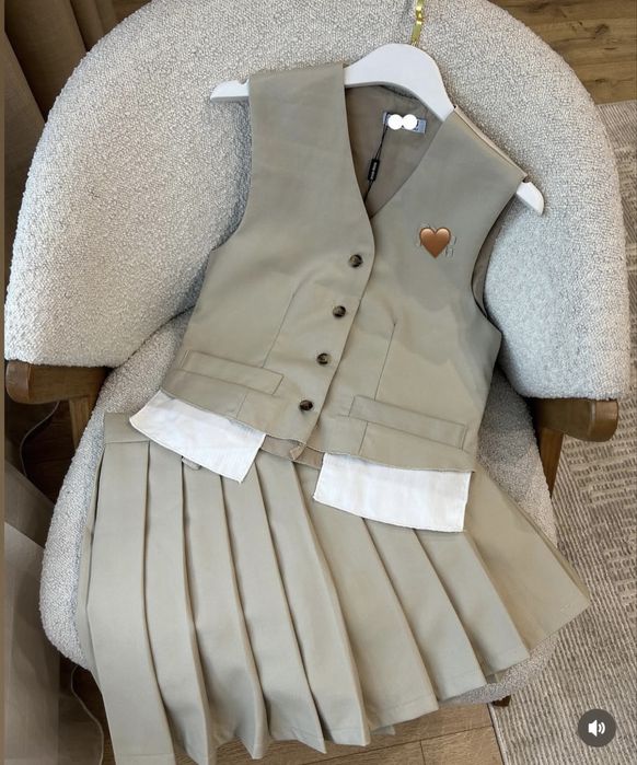 Продам юбку кофту miu miu