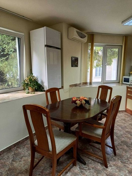 Дава се под наем Двустаен апартамент в Пловдив, Център - 50 кв.м за 380 € - Снимка #5