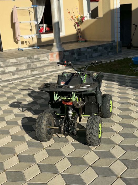 0759634487 vand atv merge ca nou 3500 mil neg