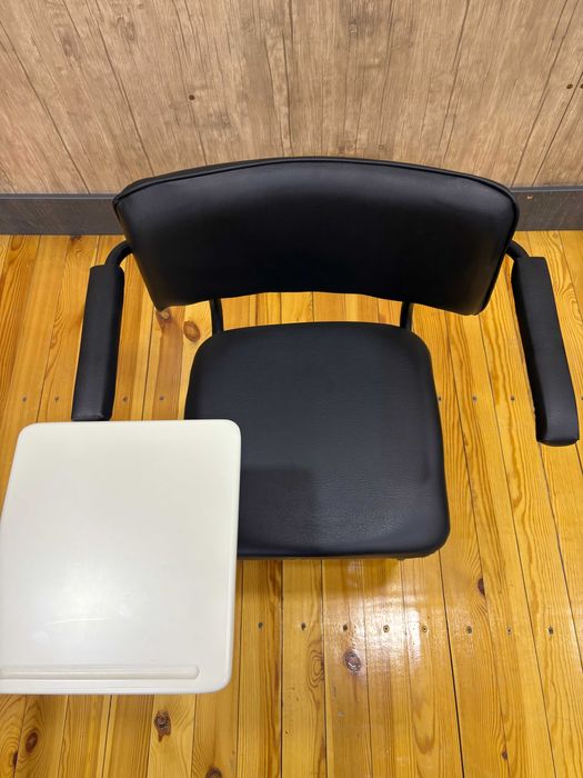 Стул с партой [два в одном]