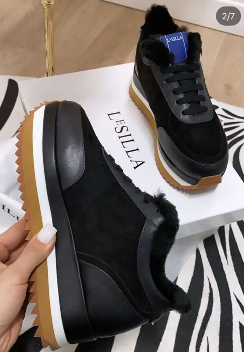 Зимние кроссовки LeSILLA