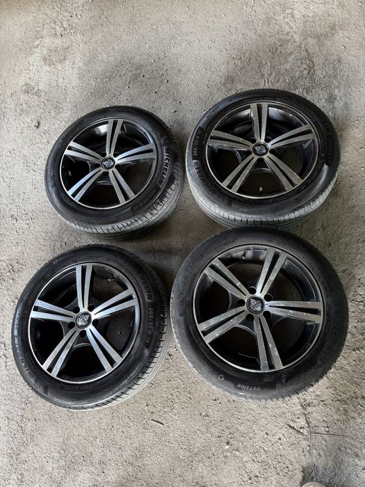 Джанти със гуми.