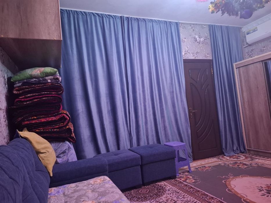 РИЭЛТОР. Продам 3 комнатную квартиру. Спутник -9 второй этаж. 55метров