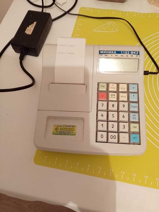 Продам кассовый аппарат
