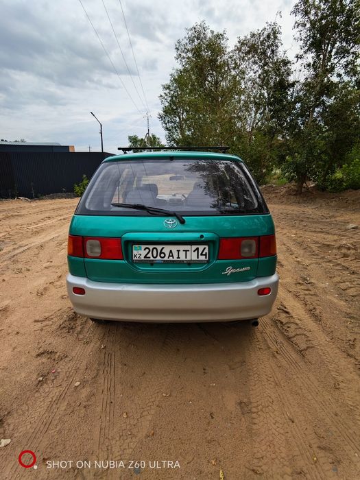Продам Тойота ипсум 1996г