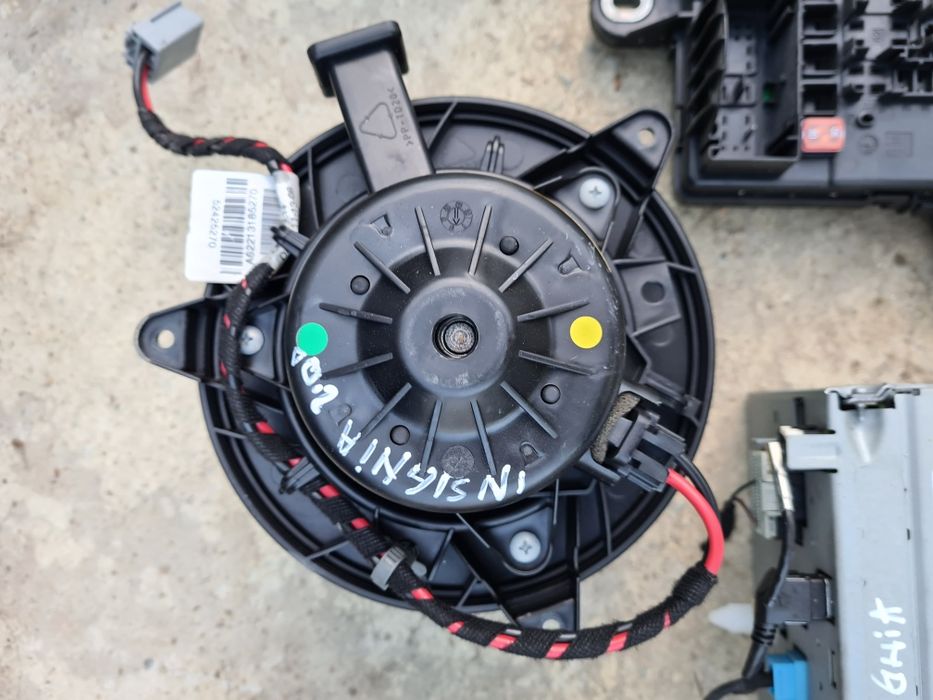 Airbag pasager,radio cd,panou sigurante,aeroterma  Opel Insignia A