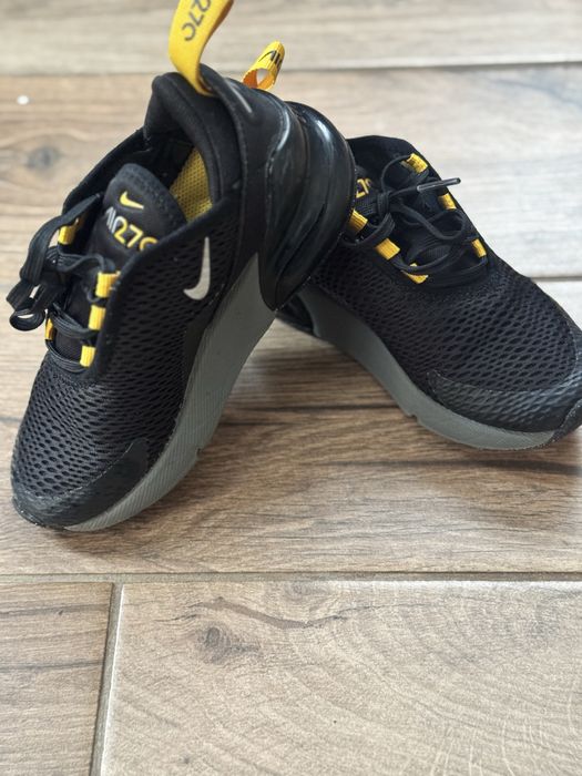 Nike Air Max 270