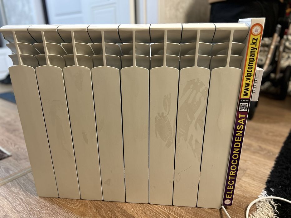 Конвектор  белый батарея электрический