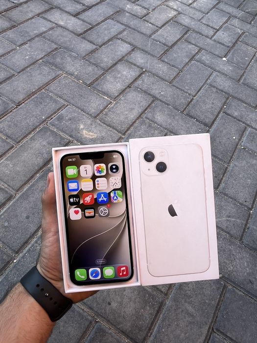 iPhone 13  128 ГБ
