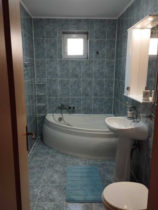 Apartament de inchiriat