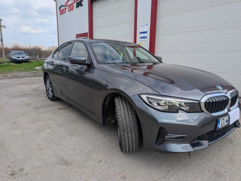 BMW Seria 3 320i