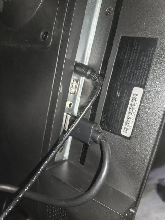 Продам монитор NPC