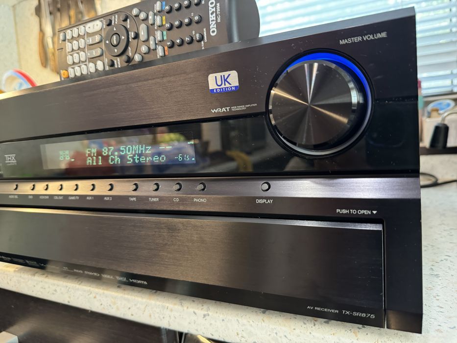 Onkyo TX-SR875 24 КГ Мощен ресивър