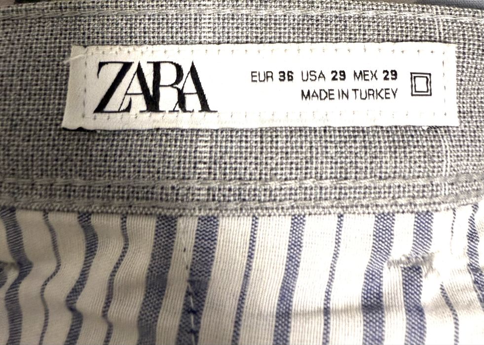 Zara pantaloni carrot slim cu carouri
