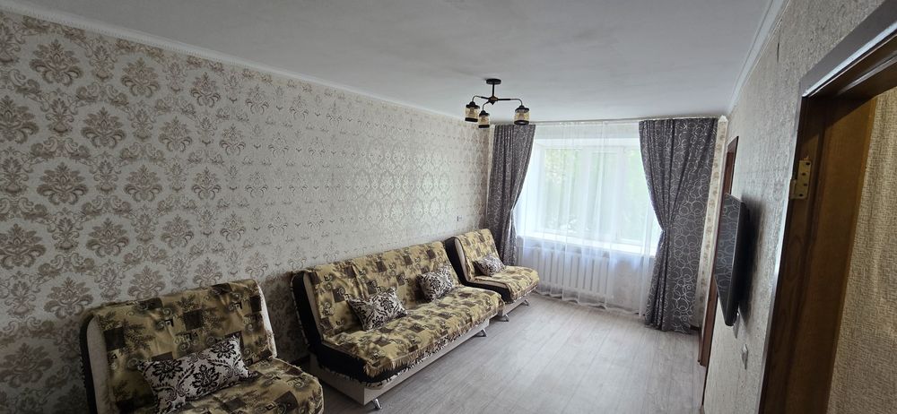 Продам 2-х С МЕБЕЛЬЮ