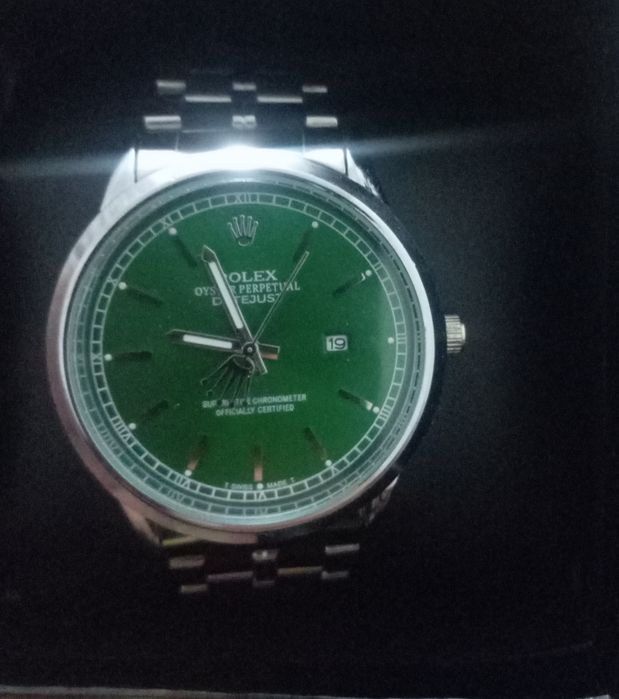 Қол сағаты 5000 тг