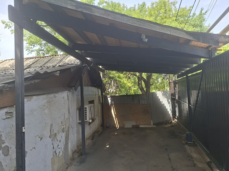 Дом под снос продам материалы