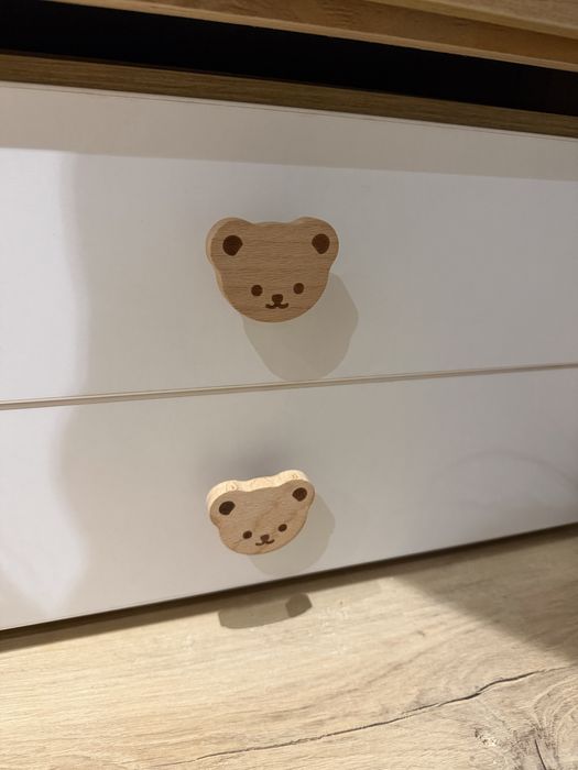 бебешка кошара Деси с подвижна решетка дъб вотан+бял