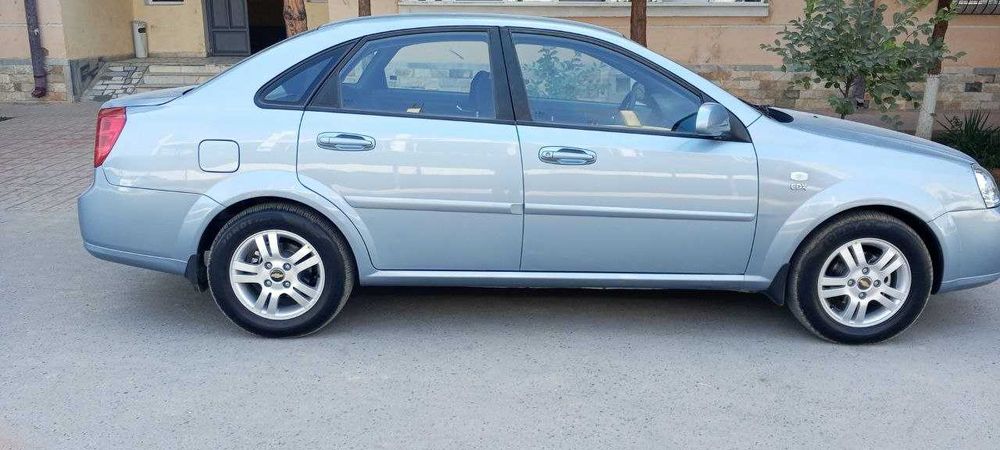 LACETTI 2011/12 автомат метан состоя идеальное срочно торг