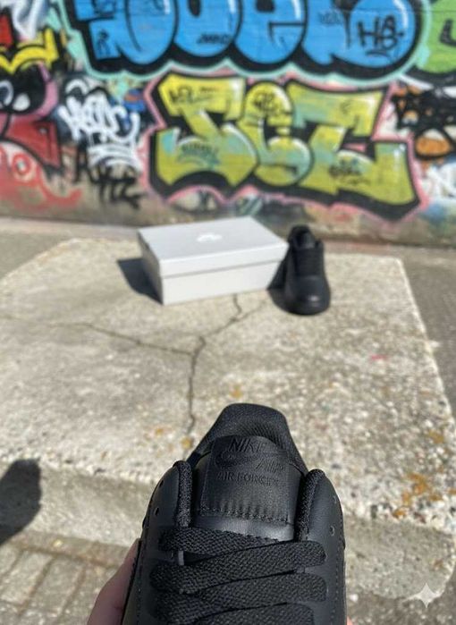 Adidasi Nike Air Force 1 Negru - Marimi 36-45 - Livrare rapida