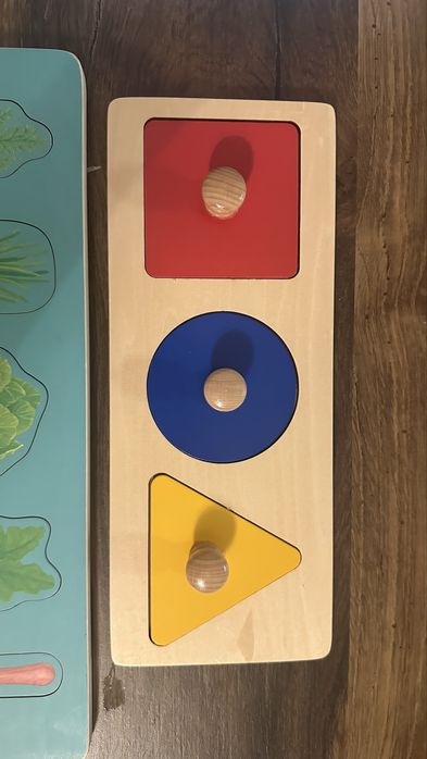 Дървен образователен пъзел Lovevery