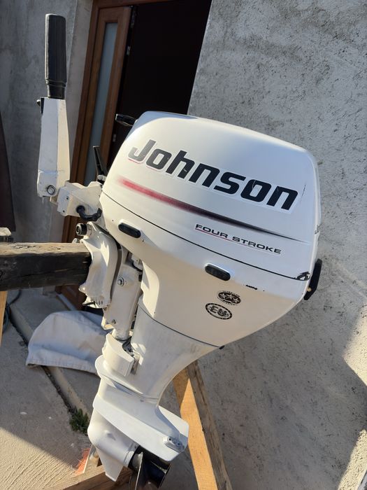 Motor barcă JOHNSON