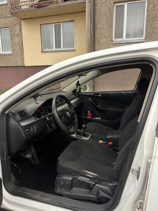 Продается Volkswagen Passat B6 2007 года