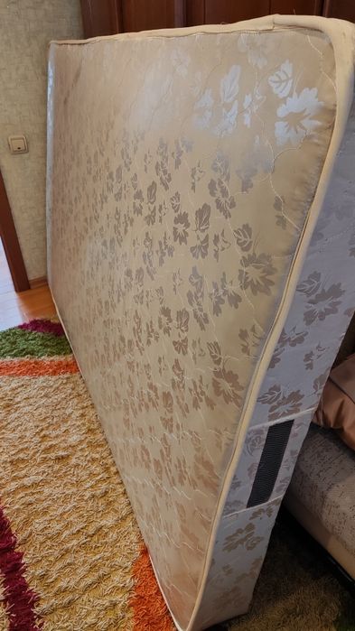 Матрас жёсткий 120*200