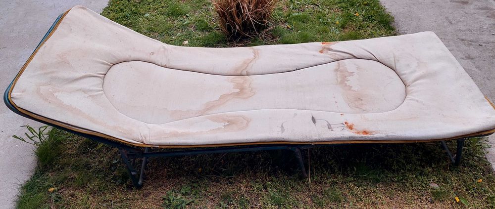 Походни легла продавам 2 броя