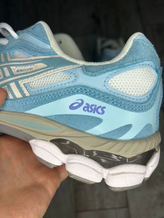 Asics gel NYC light blue