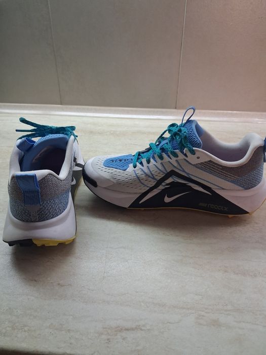 Кожени маратонки Nike
