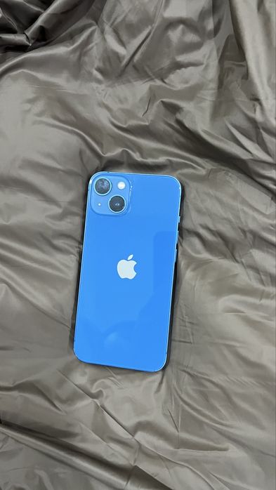 Продается iPhone 13