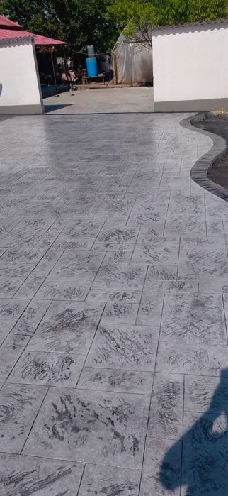 Pavaje si decorațiuni din beton amprentat ân toate zonele țări