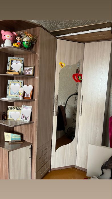 Продам угловой шкаф