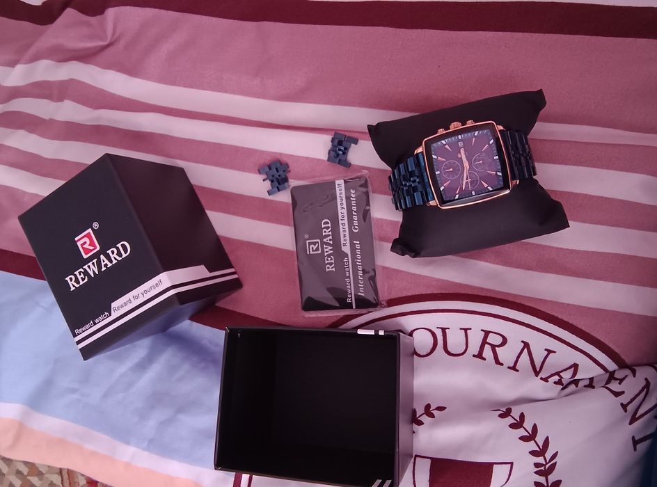 Фирменный сағат сатылады