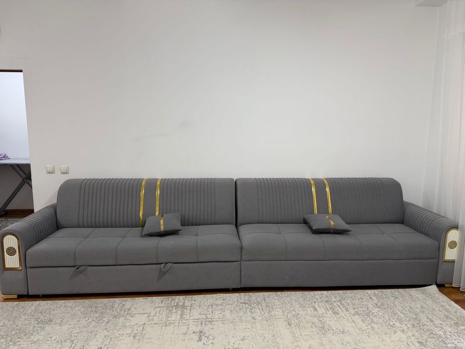 Продам диван 4 м почти новый