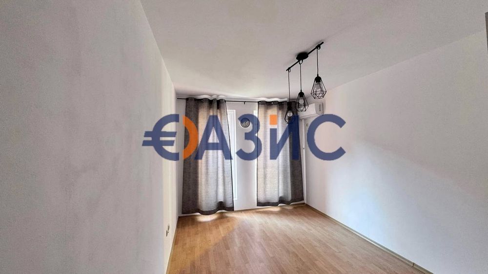 Продава се Едностаен апартамент в к.к. Слънчев бряг - 28 кв.м за 1000 €/кв.м - Снимка #3
