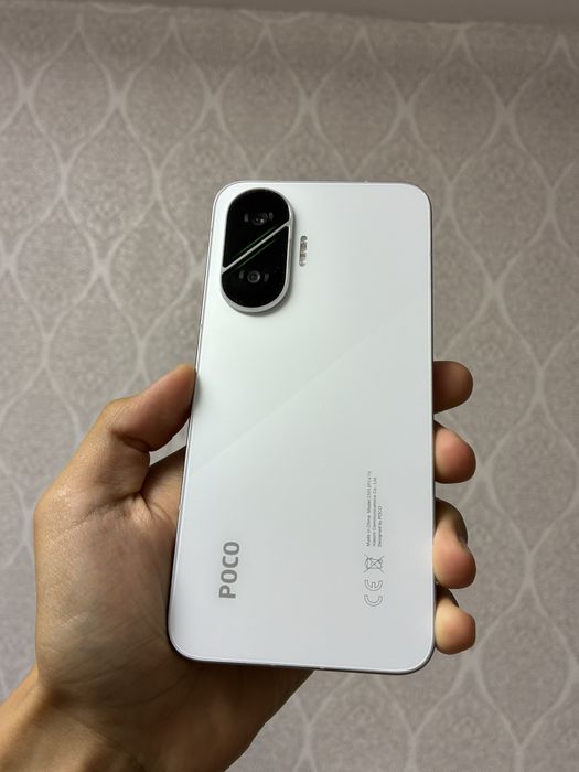 Poco F7 12/512 gb белый