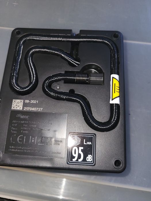 Compresor auto cu alimentare12 V