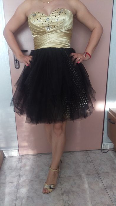 Абитуриентска/официална рокля